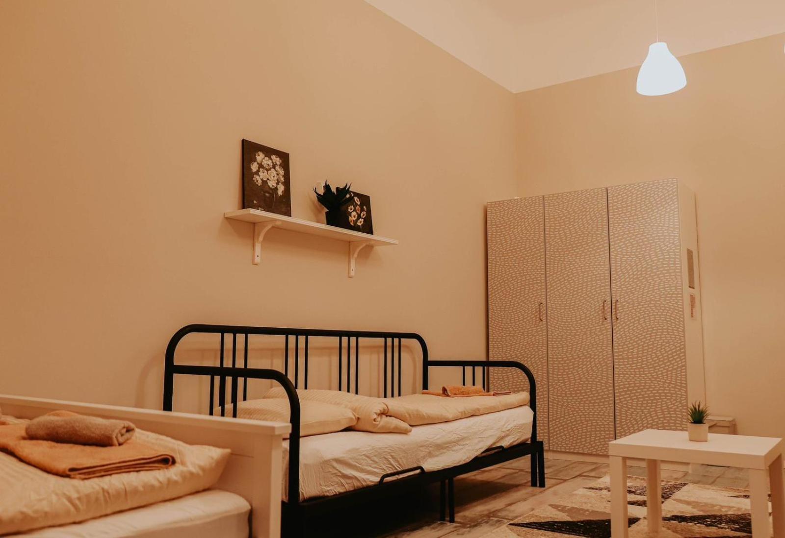 Rooms For Rent In Centre Budapest Bagian luar foto