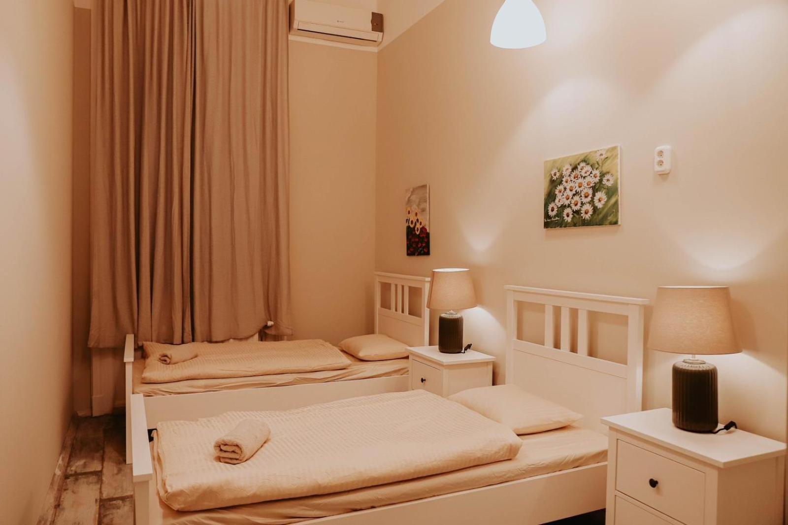 Rooms For Rent In Centre Budapest Bagian luar foto